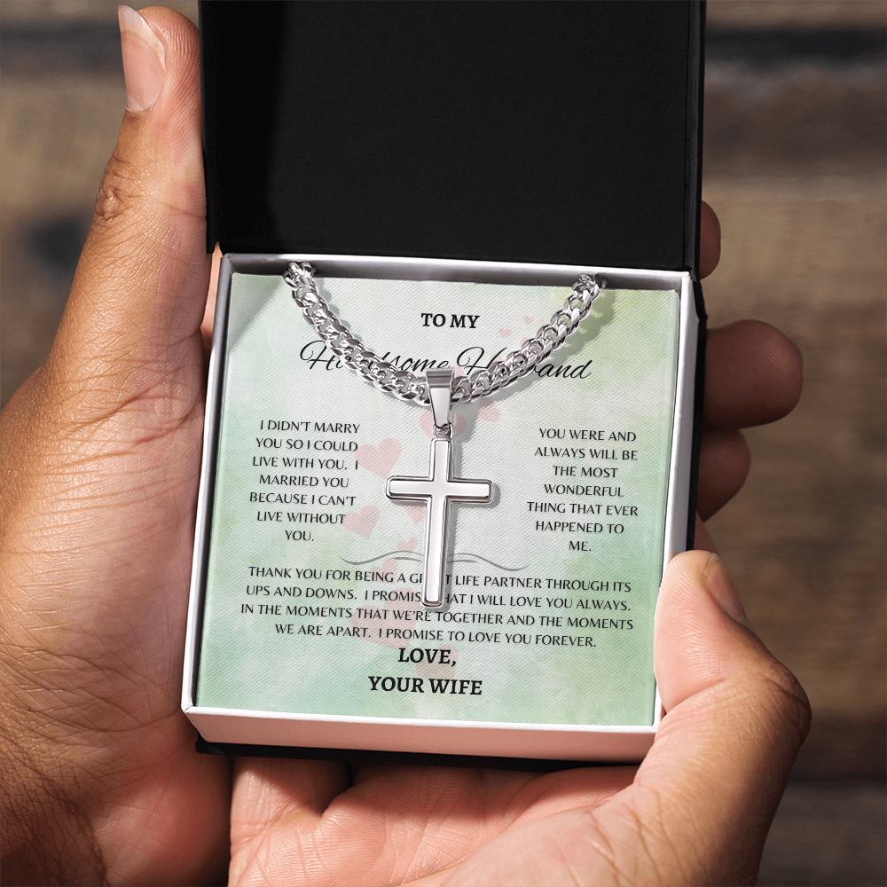 Beautiful Men's Link Chain with Artisan Cross